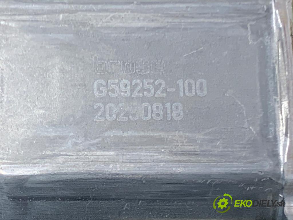 TESLA MODEL Y SUV 2023 235 kW EV 0 Mechanizmus okna ľavy zad 1526806-00-B