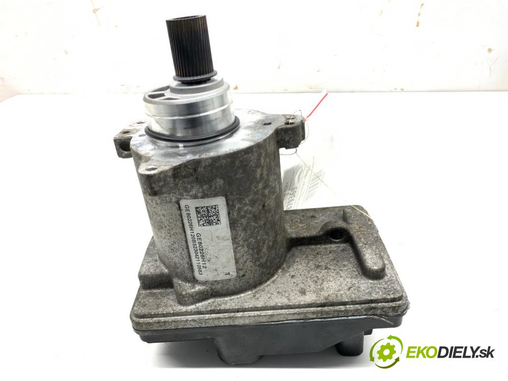 TESLA MODEL Y SUV 2023 235 kW EV 0 Pumpa servočerpadlo elektrická GE80226H12