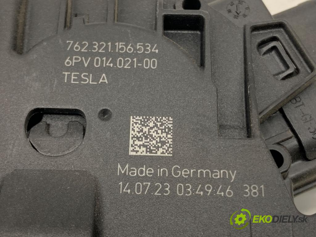 TESLA MODEL Y SUV 2023 235 kW EV 0 Potenciometer plynu 762321156534 (Potenciometer plynového pedálu)