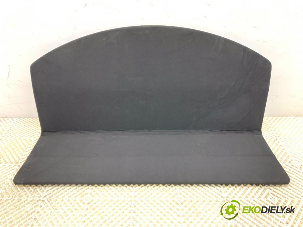 TESLA MODEL Y SUV 2023 235 kW EV 0 Pláto zad