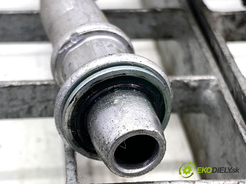 TESLA MODEL Y SUV 2023 235 kW EV 0 rúrka klimatizácie 1626700-00-E (Rúrka klimatizácie)