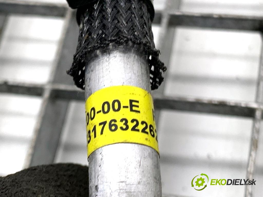 TESLA MODEL Y SUV 2023 235 kW EV 0 rúrka klimatizácie 1626700-00-E (Rúrka klimatizácie)