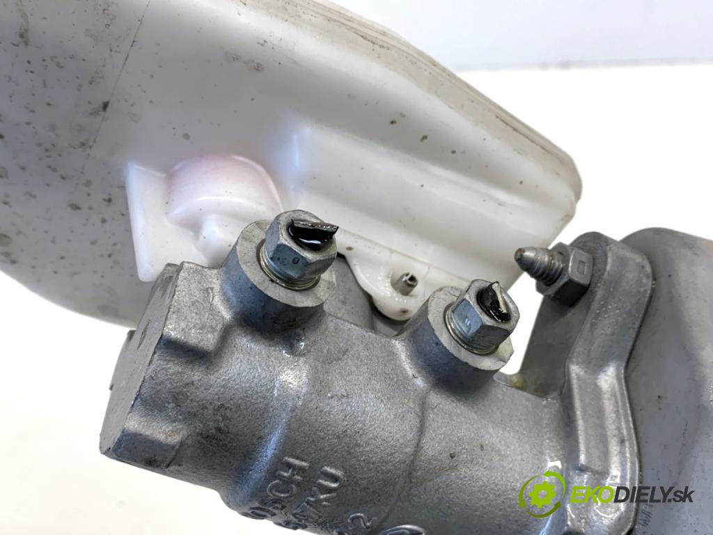 TESLA MODEL Y SUV 2023 235 kW EV 0 Posilovač bŕzd 1188671-50-B