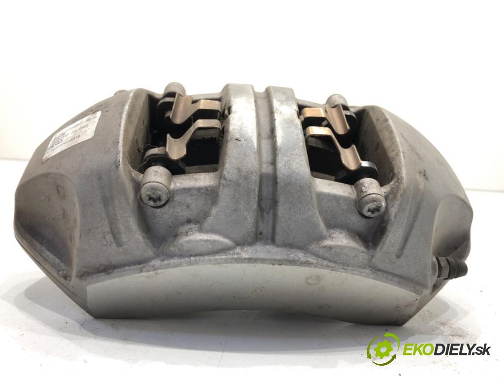 TESLA MODEL Y SUV 2023 235 kW EV 0 Brzdič strmeň pravy predný 2288622-00-A