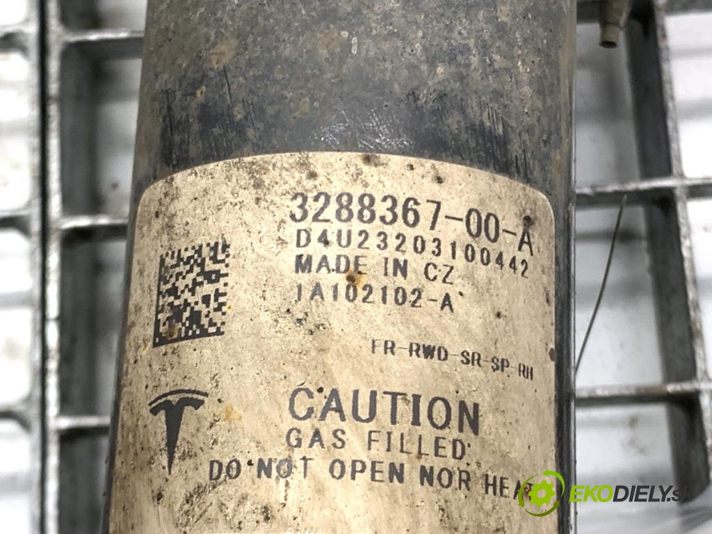 TESLA MODEL Y SUV 2023 235 kW EV 0 Tlmič pravy predný ZE 3288367-00-A