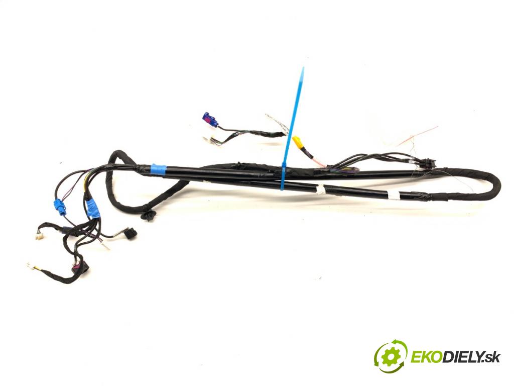 TESLA MODEL Y SUV 2023 235 kW EV 0 káblovačka elektrická 1616691-00-D