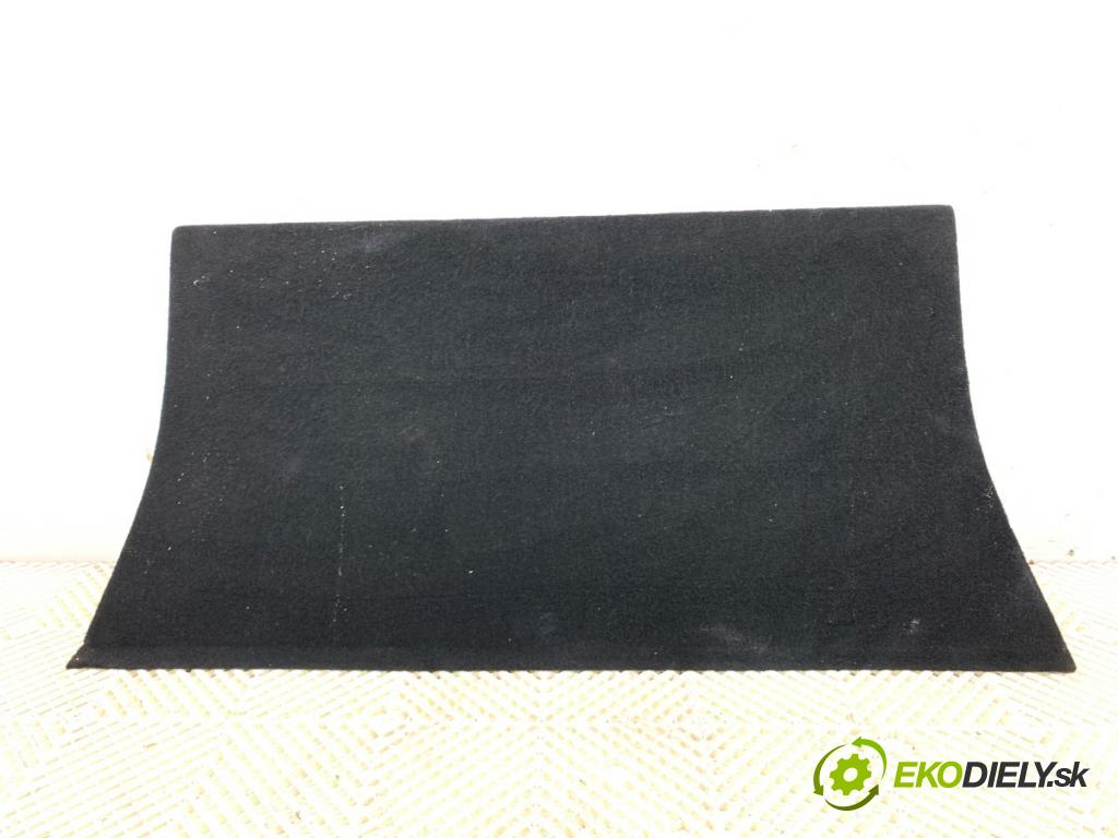 TESLA MODEL Y SUV 2023 235 kW EV 0 KRYTINA: kufra