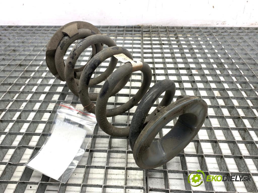 TESLA MODEL Y SUV 2023 235 kW EV 0 Pružina zad 1188476-00-B (Kľučka dverí ostatné)