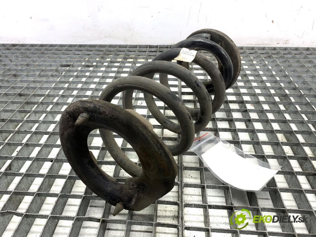 TESLA MODEL Y SUV 2023 235 kW EV 0 Pružina zad 1188476-00-B (Kľučka dverí ostatné)