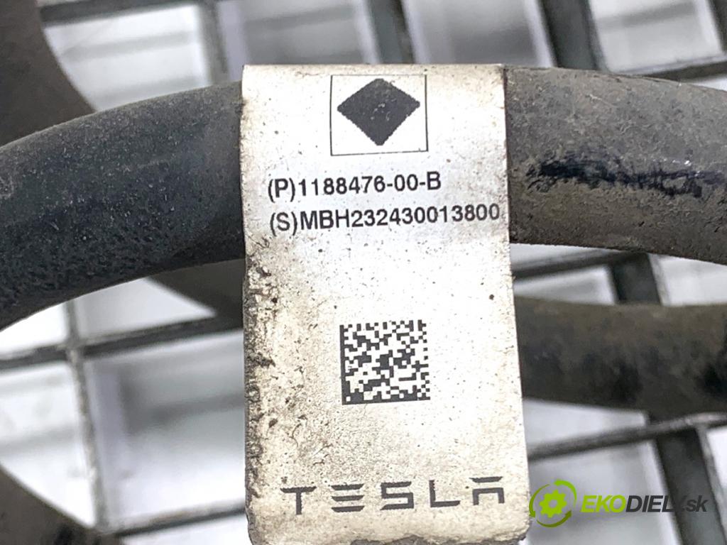 TESLA MODEL Y SUV 2023 235 kW EV 0 pružina zadní část 1188476-00-B (Klika dveří ostatní)