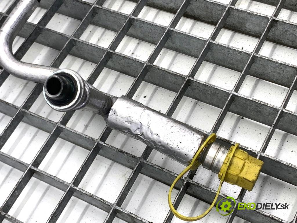 TESLA MODEL Y SUV 2023 235 kW EV 0 rúrka klimatizace 1625910-00-E (Trubka klimatizace)