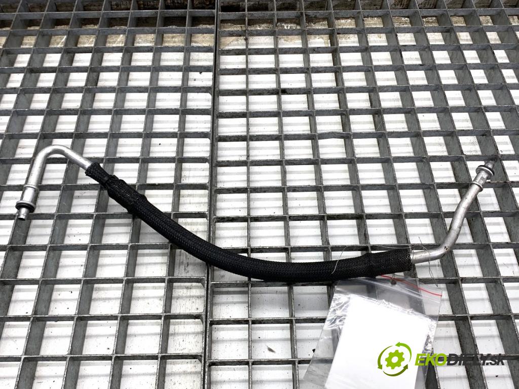 TESLA MODEL Y SUV 2023 235 kW EV 0 rúrka klimatizace  (Trubka klimatizace)