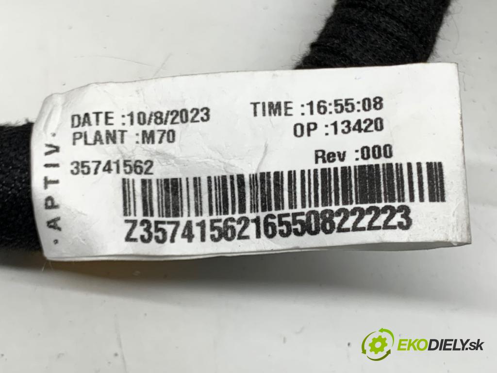 TESLA MODEL Y SUV 2023 235 kW EV 0 káblovačka dveří kufra zadní část 1616689-00-E