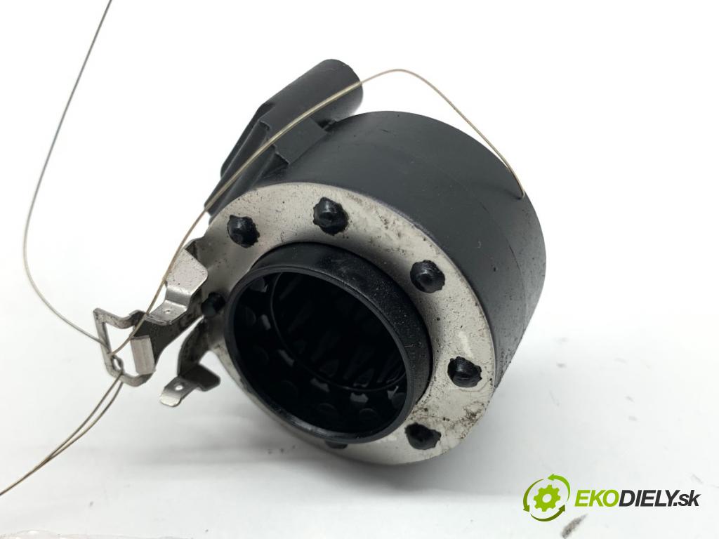 TESLA MODEL Y SUV 2023 235 kW EV 0 Ventil Magnetický ventil 1501100-CL-C