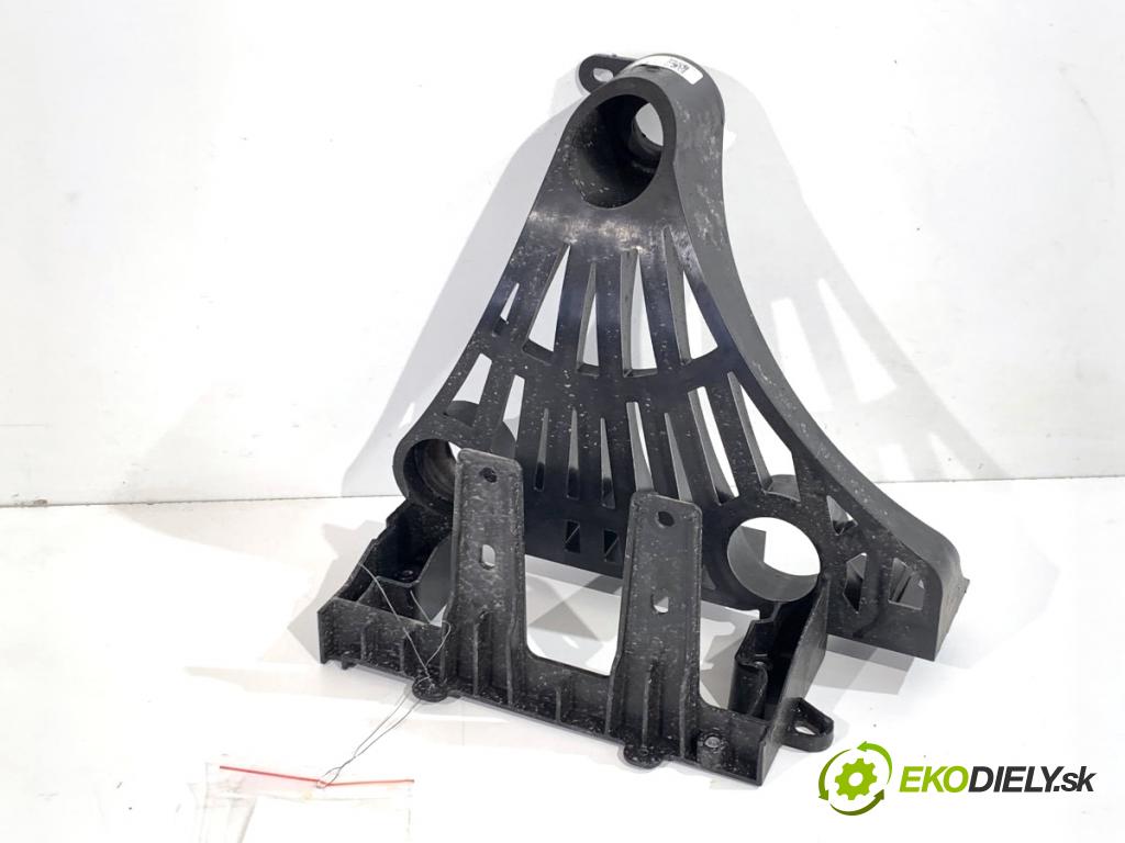 TESLA MODEL Y SUV 2023 235 kW EV 0 Uchytenie KOMPRESORY: klimatizácie 1667014-00-C