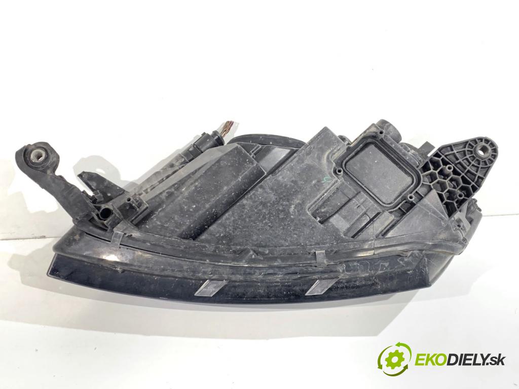 SKODA FABIA III Kombi 2022 44 kW 1.0 999 Svetlomet pravy predný 6V1941016D