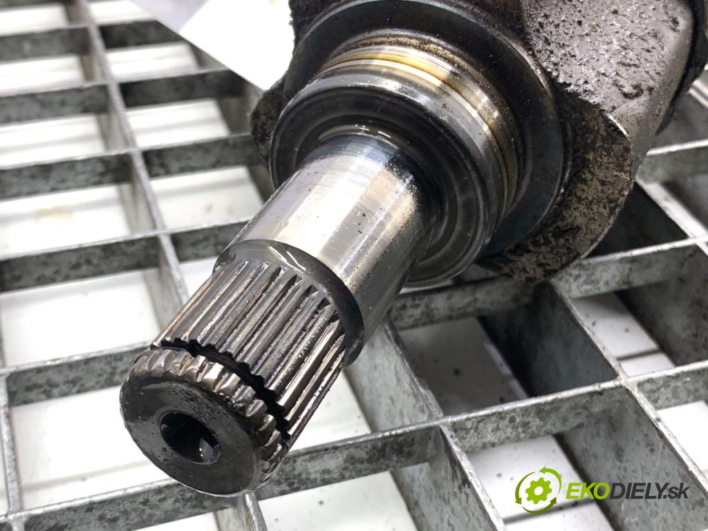 SKODA FABIA III Kombi 2022 44 kW 1.0 999 Poloos pravy predný 6C0407272H