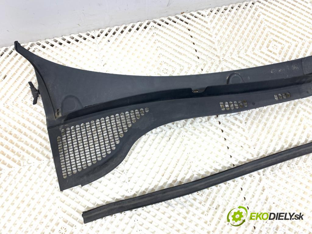 SKODA FABIA III Kombi 2022 44 kW 1.0 999 Torpédo, plast pod čelné okno 6V1819416 (Torpédo (plast pod čelným sklom))