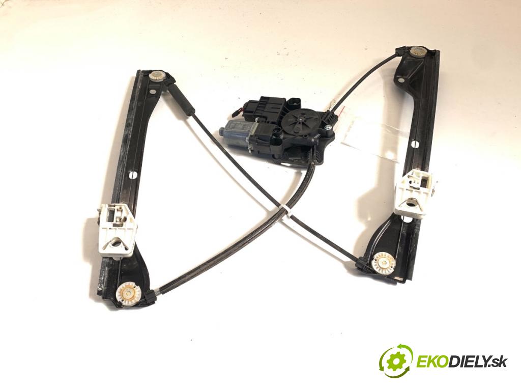 SKODA FABIA III Kombi 2022 44 kW 1.0 999 Mechanizmus okna ľavy predný 2Q2959405C