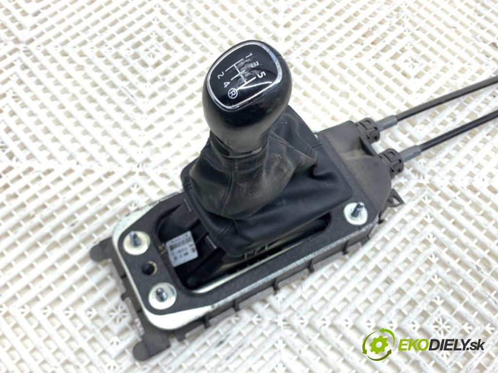 SKODA FABIA III Kombi 2022 44 kW 1.0 999 Kulisa 6V0711113CN (Rýchlostná páka (kulisa))