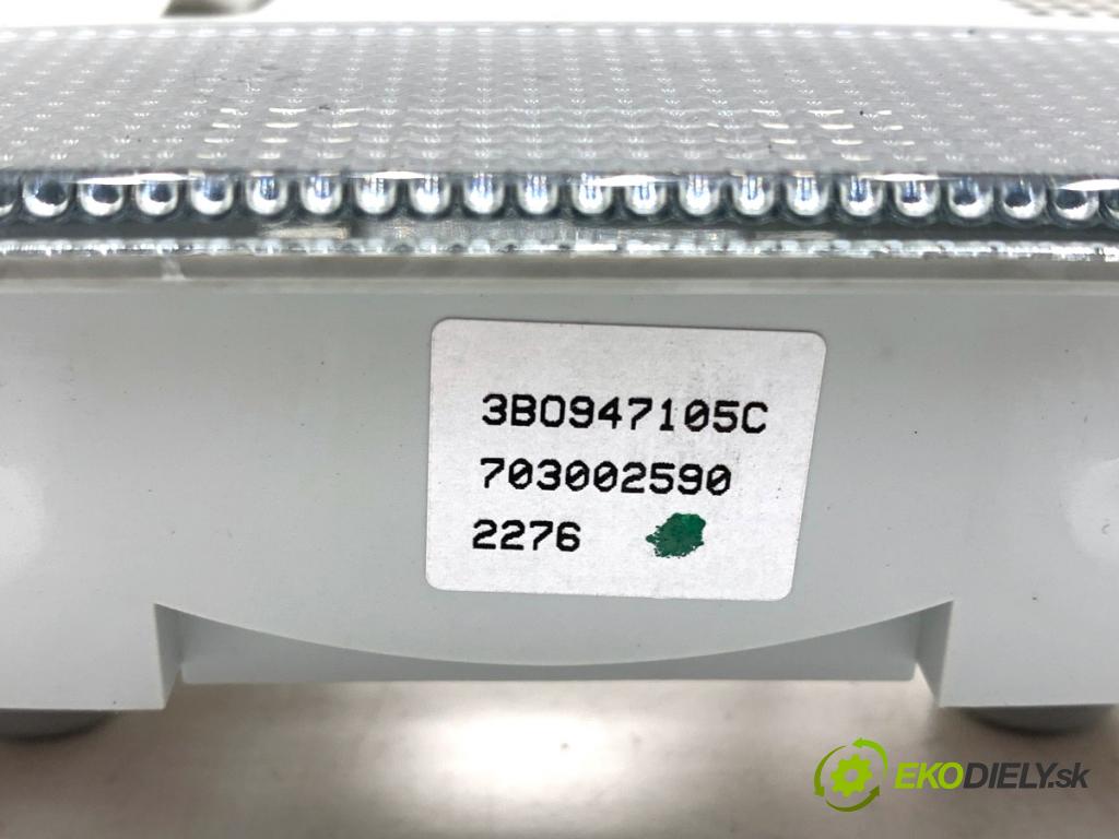 SKODA FABIA III Kombi 2022 44 kW 1.0 999 Svetlo stropné 3B0947105C