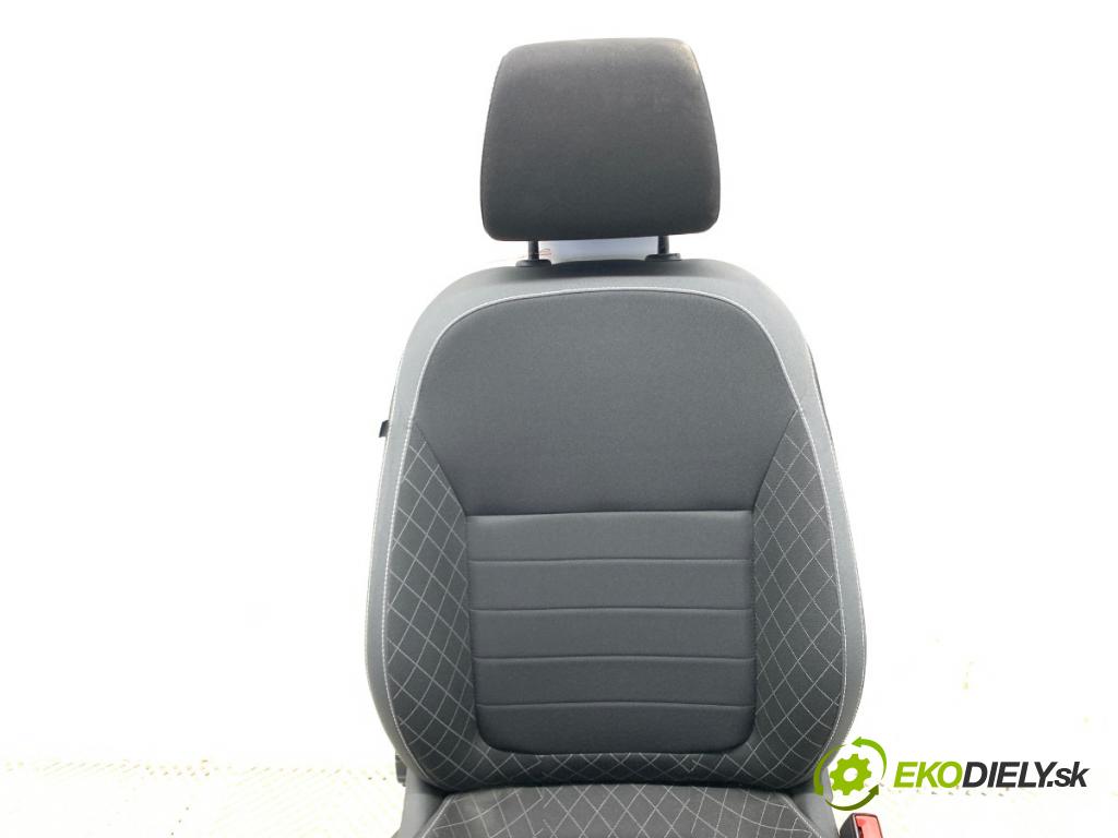 SKODA FABIA III Kombi 2022 44 kW 1.0 999 sedadlo pravý přední část
