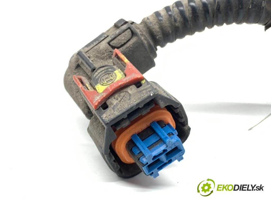 TESLA MODEL Y SUV 2023 235 kW EV 0 Káblovačka Rúrka ľavy zad 2288781-00-A