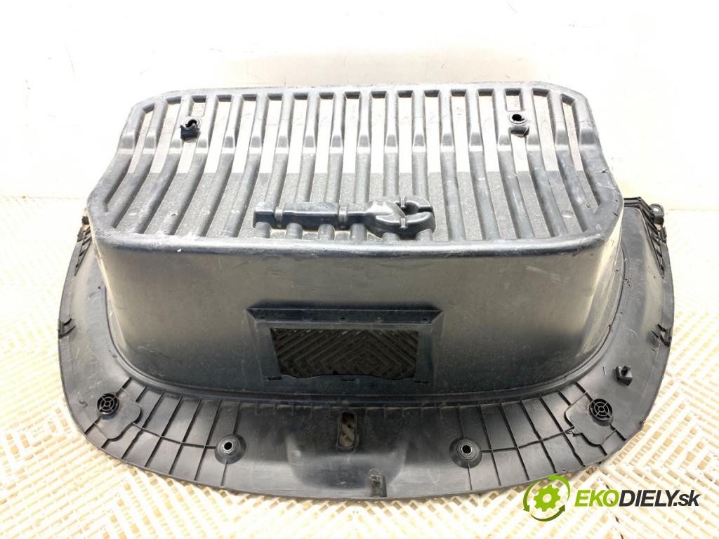 TESLA MODEL Y SUV 2023 235 kW EV 0 přihrádka kastlík KOUPEL: kufra přední část