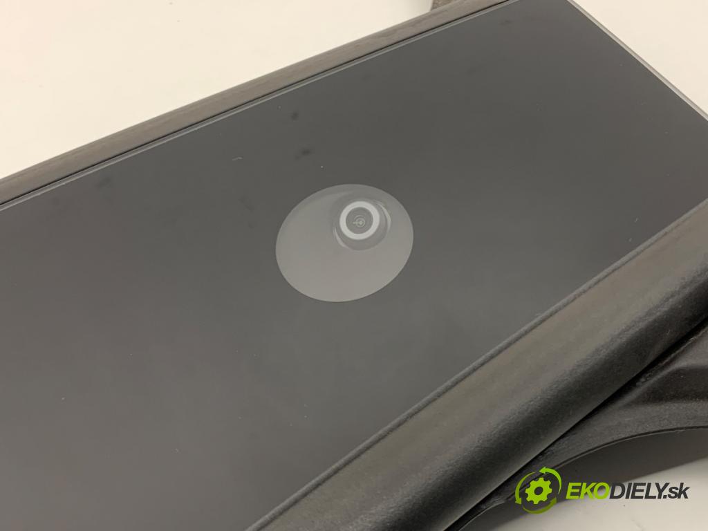 TESLA MODEL Y SUV 2023 235 kW EV 0 KAMERA Clona stĺpika pravy 1100619-00-C 1506886-00-H