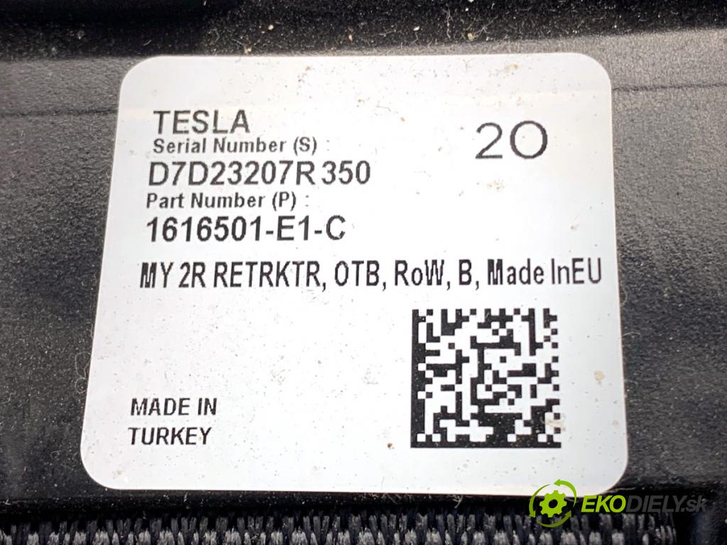 TESLA MODEL Y SUV 2023 235 kW EV 0 Držiak BEZPEČNOSŤ ľavy zad 1616501-E1-C