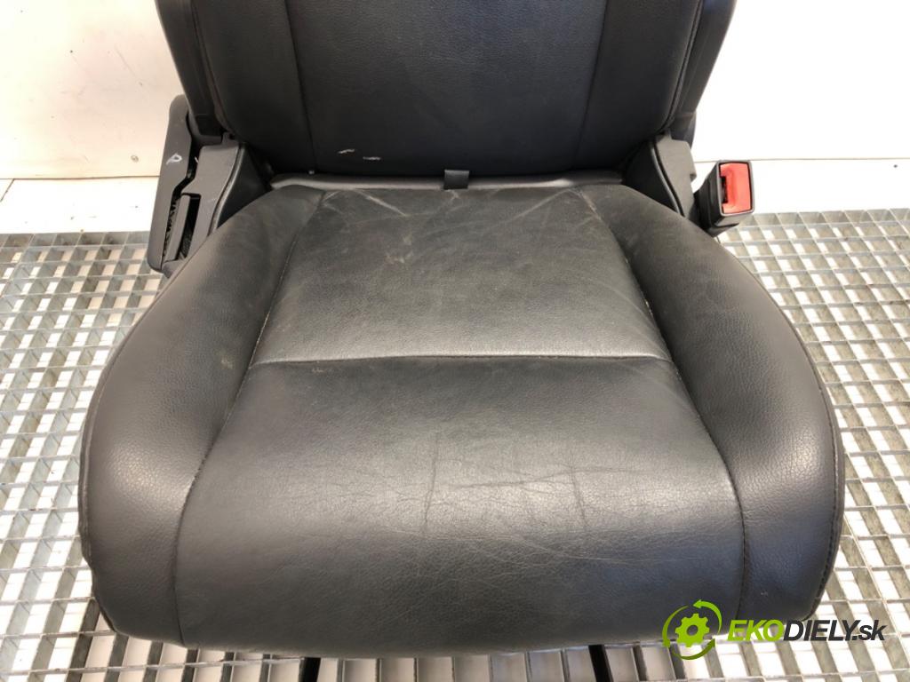 DODGE JOURNEY nadwozie wielkoprzestrzenne (MPV) 2009 103 kW 2.0 CRD 1968 Sedadlo pravy predný