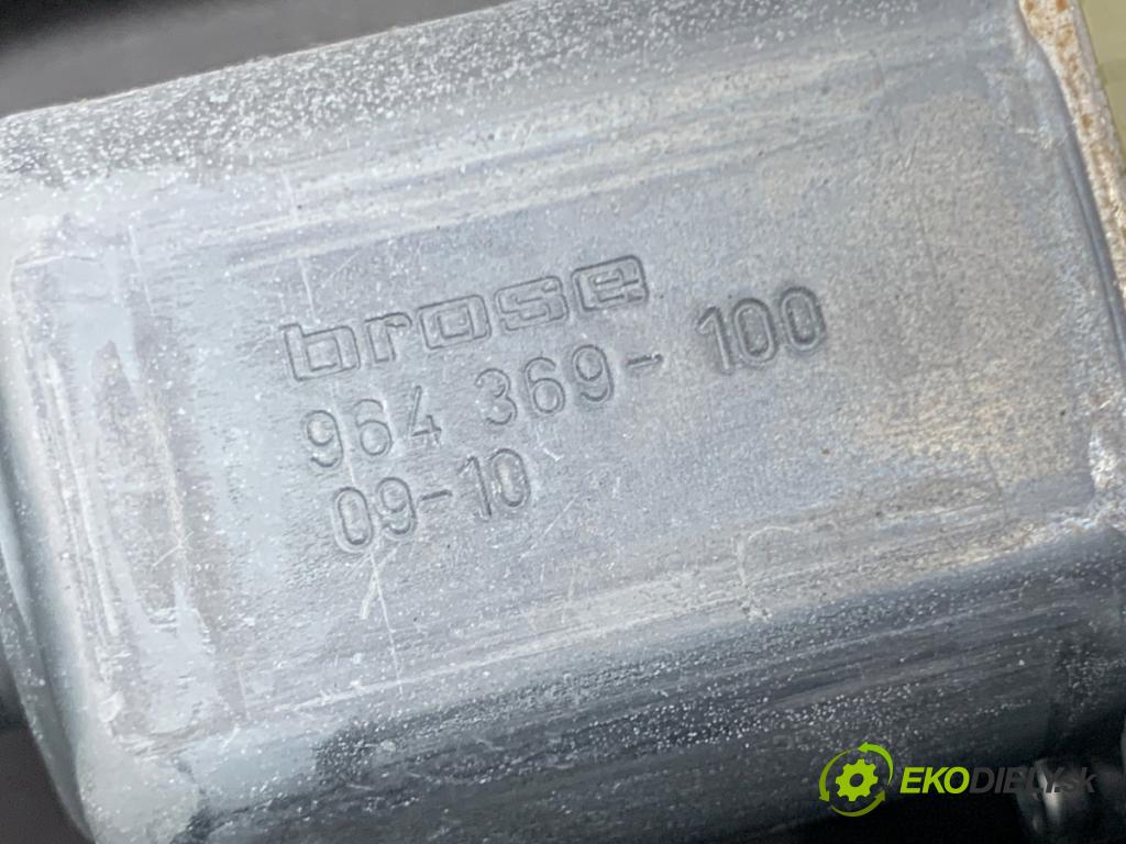 DODGE JOURNEY nadwozie wielkoprzestrzenne (MPV) 2009 103 kW 2.0 CRD 1968 Mechanizmus okna ľavy zad 964369-100