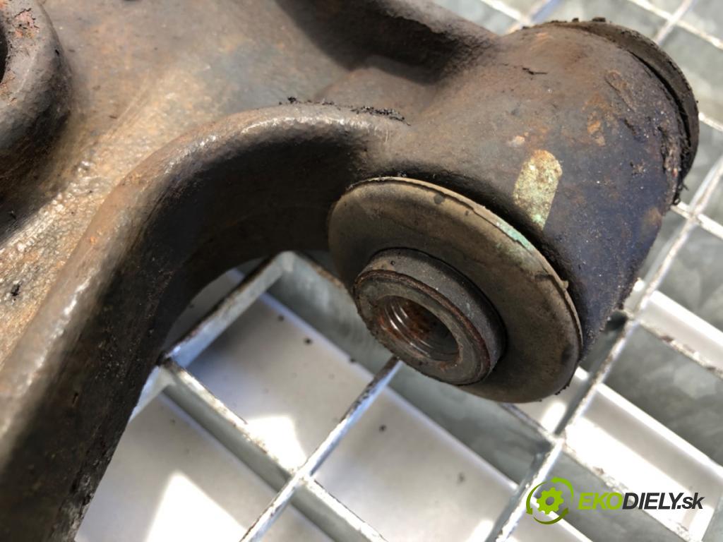 DODGE JOURNEY nadwozie wielkoprzestrzenne (MPV) 2009 103 kW 2.0 CRD 1968 Rameno pravy predný