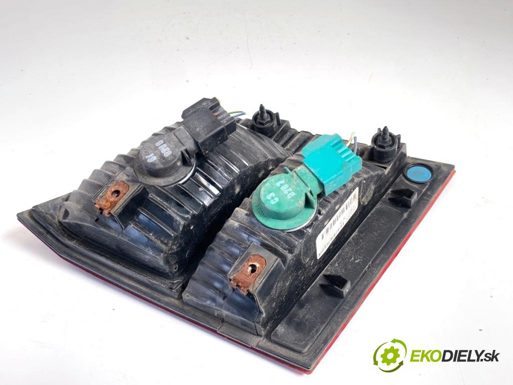 DODGE JOURNEY nadwozie wielkoprzestrzenne (MPV) 2009 103 kW 2.0 CRD 1968 Svetlo dverí pravy zad 04806368AD