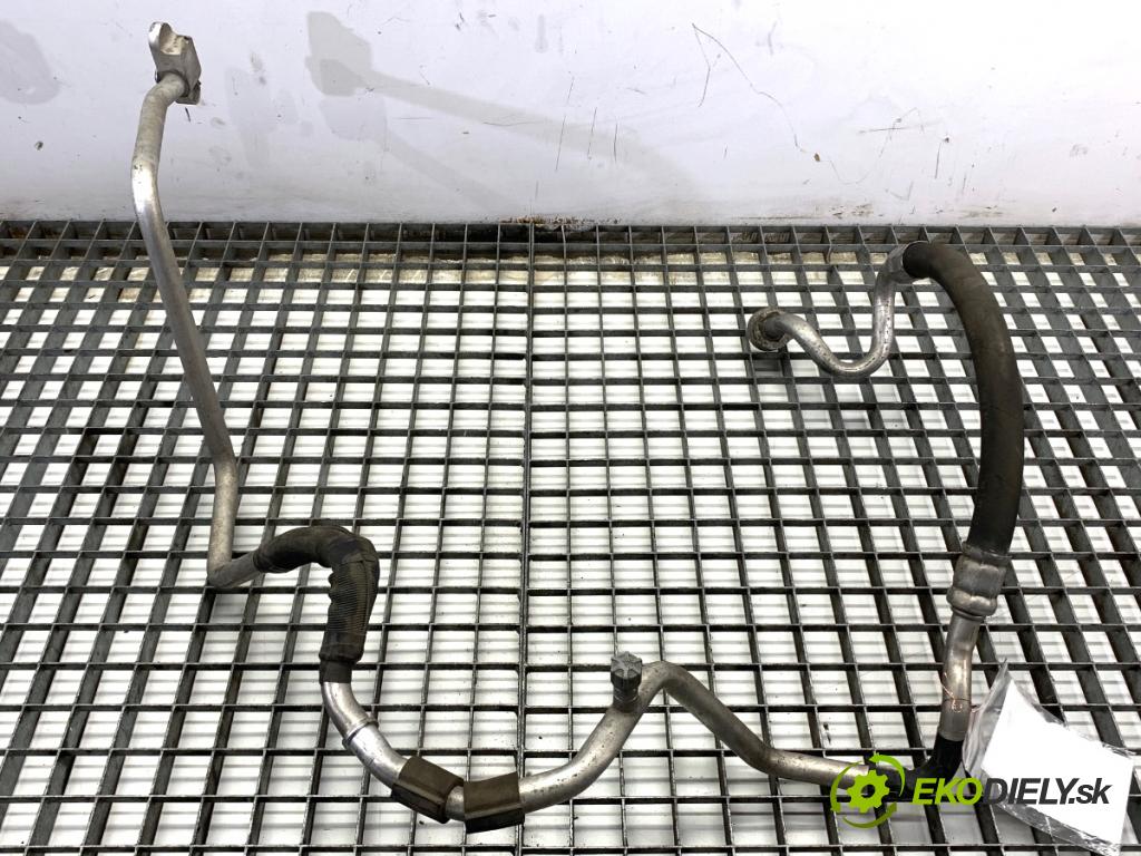 SKODA FABIA III Kombi 2022 44 kW 1.0 999 rúrka klimatizace 6C0816743H (Trubka klimatizace)