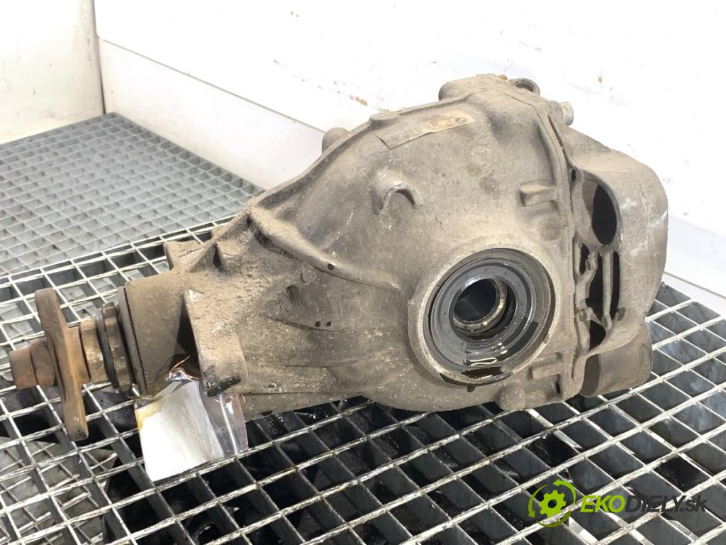 BMW F11 Kombi 2011 190 kW 530 d xDrive 2993 Most ,diferenciál zad 7630816