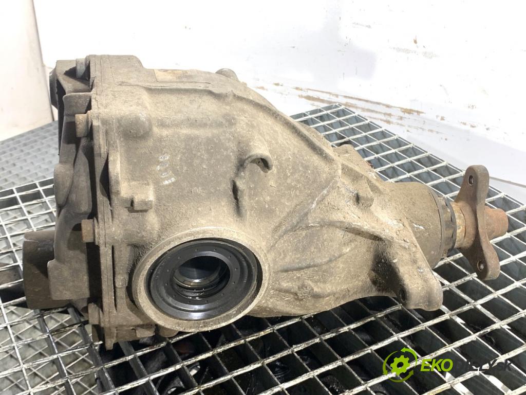 BMW F11 Kombi 2011 190 kW 530 d xDrive 2993 Most ,diferenciál zad 7630816