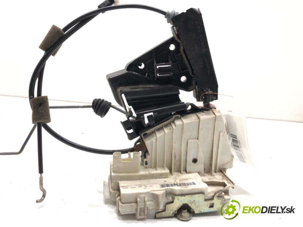 MERCEDES-BENZ X164 SUV 2007 165 kW GL 320 CDI 4-matic (164.822) 2987 zámok Dvere pravy predný 1697202835