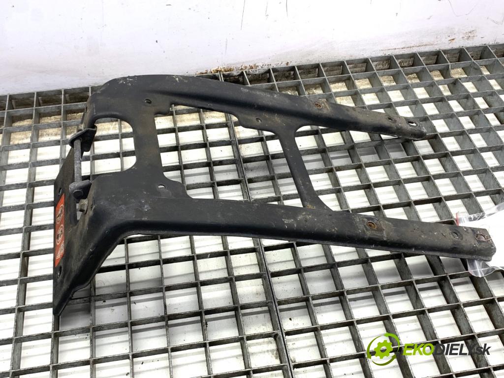 MERCEDES-BENZ X164 SUV 2007 165 kW GL 320 CDI 4-matic (164.822) 2987 výztuha horní  (Výztuha)