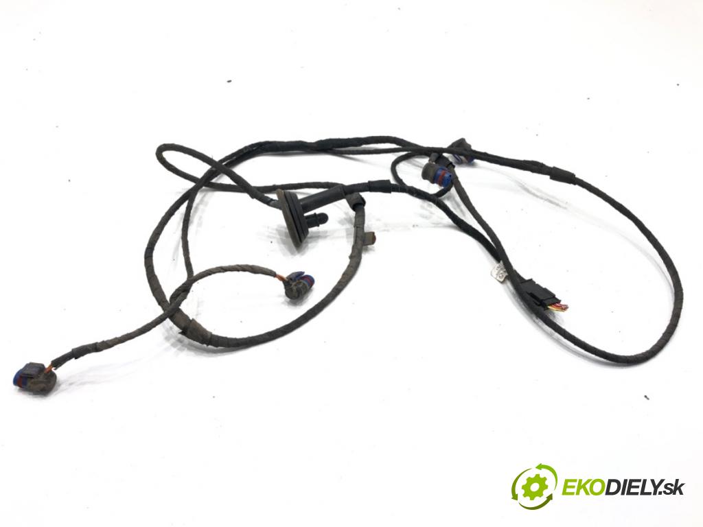 MERCEDES-BENZ X164 SUV 2007 165 kW GL 320 CDI 4-matic (164.822) 2987 káblovačka PDC zadní část 