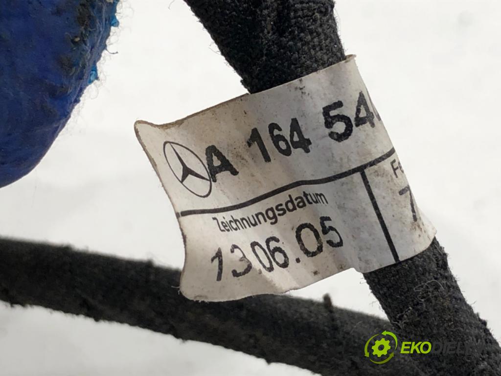 MERCEDES-BENZ X164 SUV 2007 165 kW GL 320 CDI 4-matic (164.822) 2987 Káblovačka PDC zad