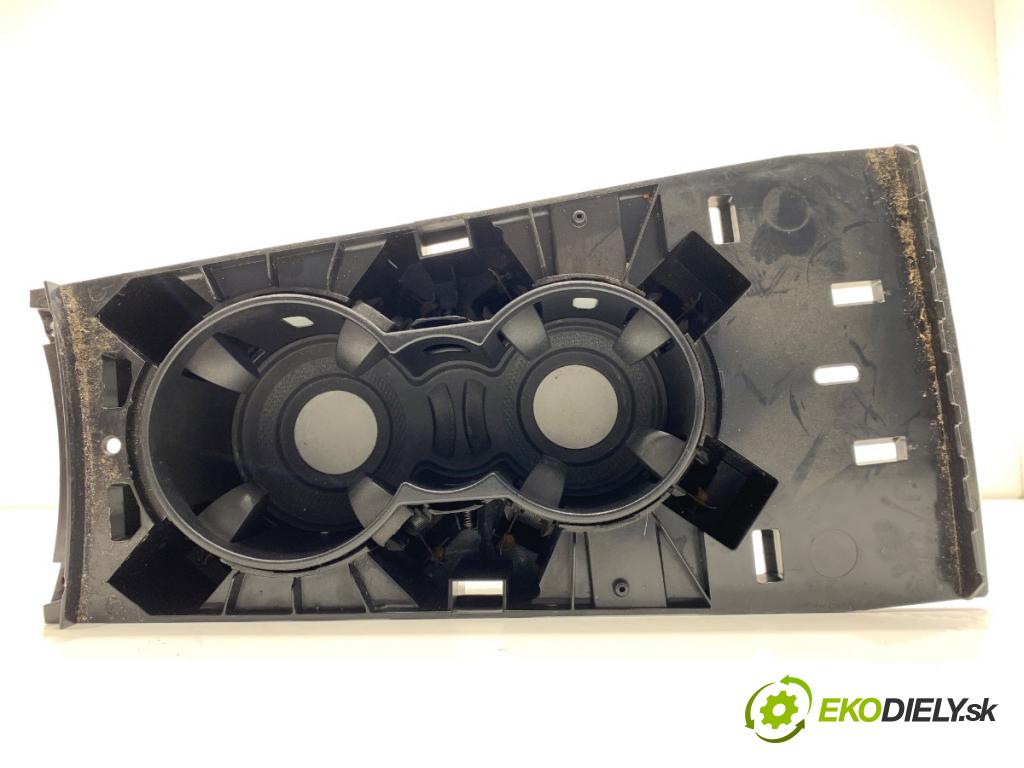 MERCEDES-BENZ X164 SUV 2007 165 kW GL 320 CDI 4-matic (164.822) 2987 držák na nápoje A1646800314 (Držák nápojů)