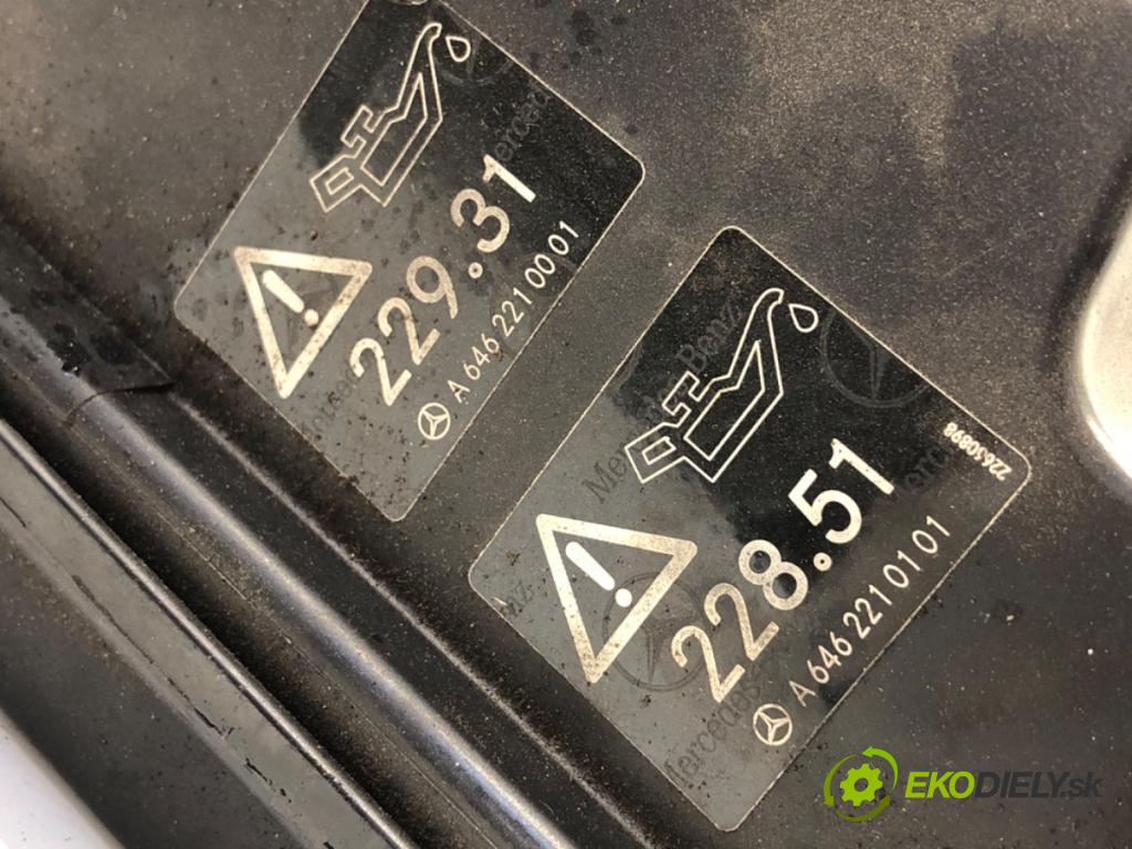 MERCEDES-BENZ X164 SUV 2007 165 kW GL 320 CDI 4-matic (164.822) 2987 Obal filtra vzduchu pravá A6420940204