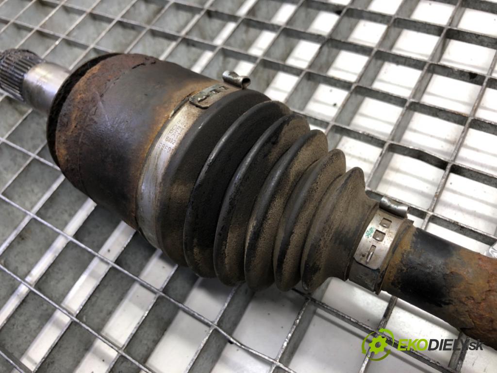 MERCEDES-BENZ X164 SUV 2007 165 kW GL 320 CDI 4-matic (164.822) 2987 poloos levý zadní část