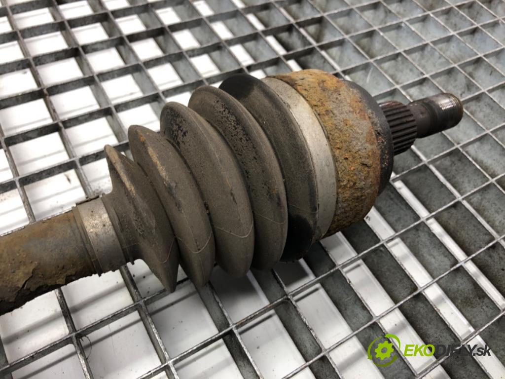 MERCEDES-BENZ X164 SUV 2007 165 kW GL 320 CDI 4-matic (164.822) 2987 poloos levý zadní část