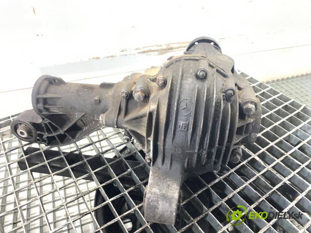 MERCEDES-BENZ X164 SUV 2007 165 kW GL 320 CDI 4-matic (164.822) 2987 Most ,diferenciál predný 4460310030