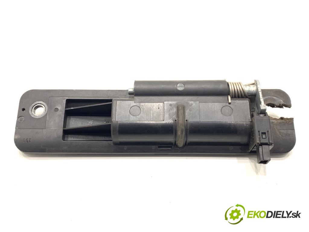 MERCEDES-BENZ X164 SUV 2007 165 kW GL 320 CDI 4-matic (164.822) 2987 Kľučka dverí zad A1647400493