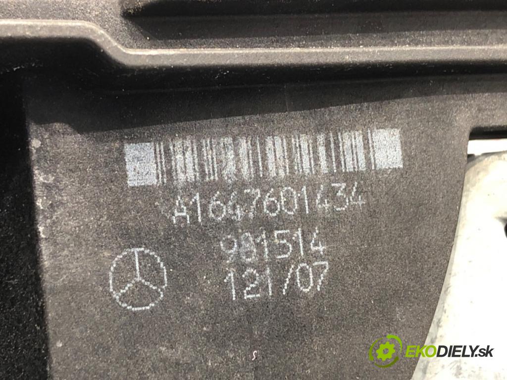 MERCEDES-BENZ X164 SUV 2007 165 kW GL 320 CDI 4-matic (164.822) 2987 Kľučka vonkajšia pravy zad A1647601434