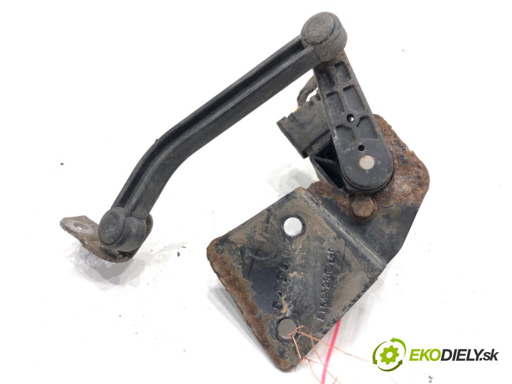 MERCEDES-BENZ X164 SUV 2007 165 kW GL 320 CDI 4-matic (164.822) 2987 Snímač XENON predný ľavy A0105427717