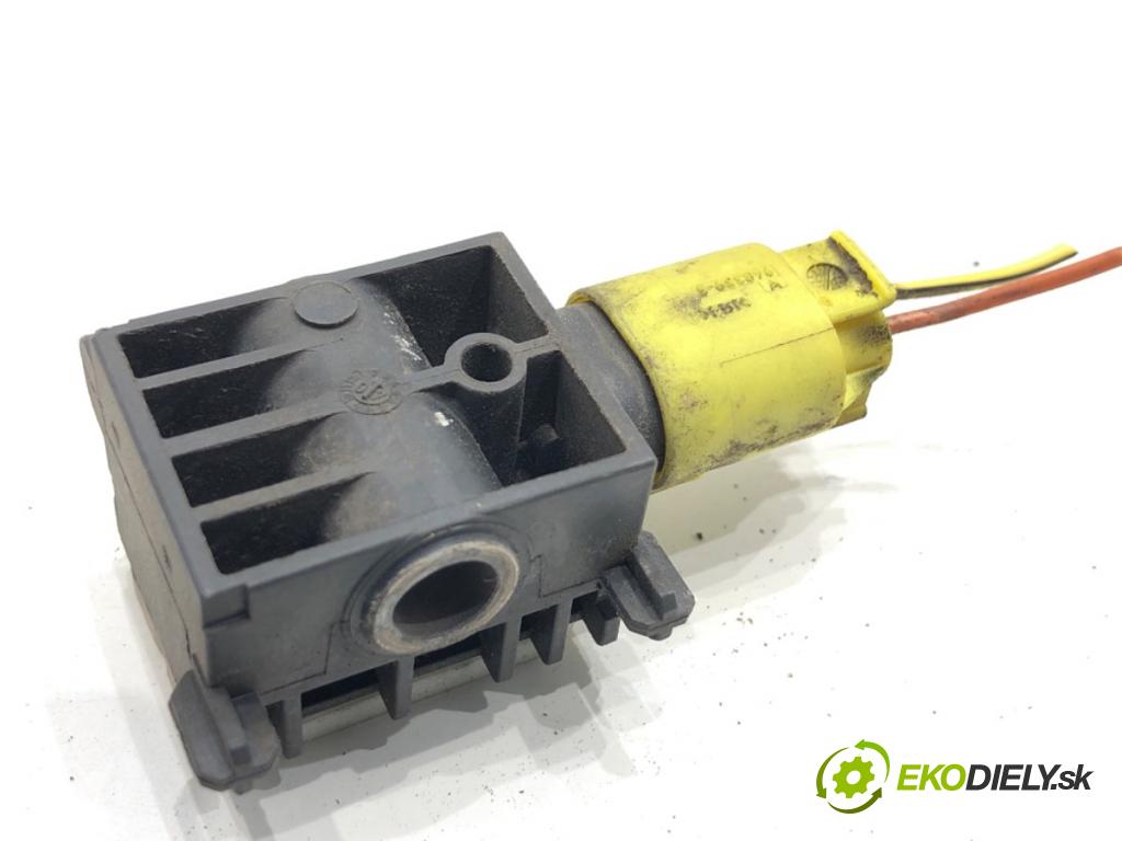 MERCEDES-BENZ X164 SUV 2007 165 kW GL 320 CDI 4-matic (164.822) 2987 Snímač nárazu 0038202926 (Snímač nárazu)